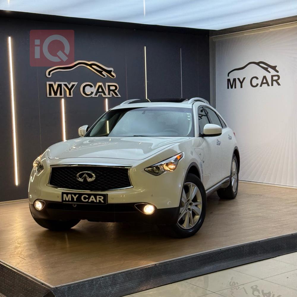 Infiniti QX70